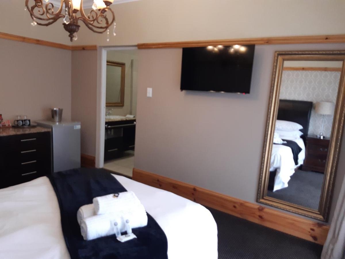 Halfway House Hotel Kimberley Exteriör bild